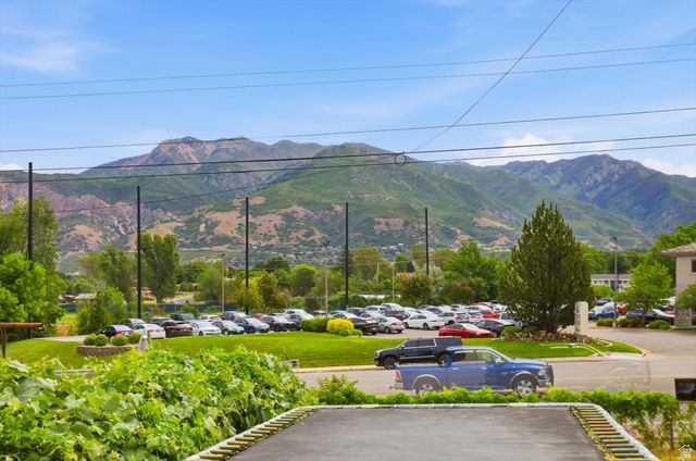 4404 S 375 E, Washington Terrace, UT 84405