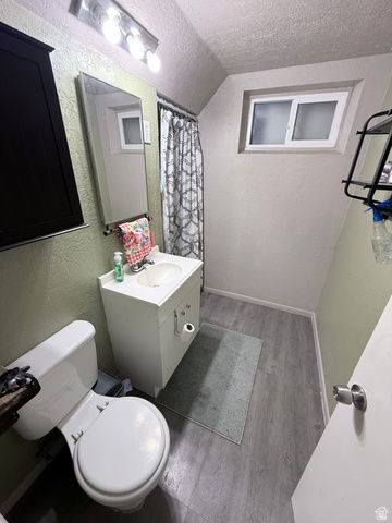 4404 S 375 E, Washington Terrace, UT 84405
