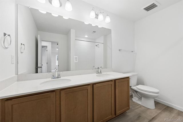 424 S Rifle Street, Aurora, CO 80017