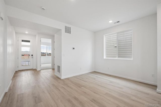 424 S Rifle Street, Aurora, CO 80017