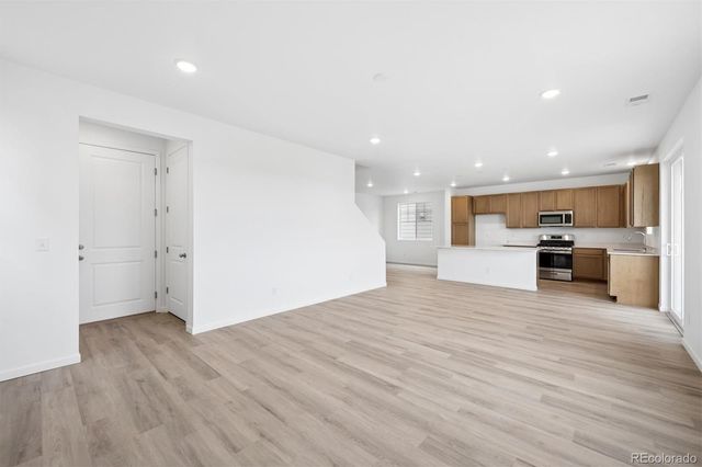 424 S Rifle Street, Aurora, CO 80017