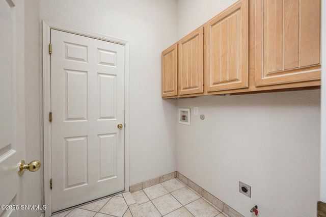 2024 Cotton Avenue, Las Cruces, NM 88001
