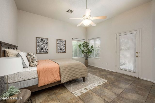2024 Cotton Avenue, Las Cruces, NM 88001