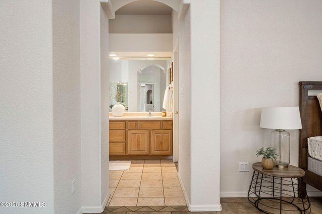 2024 Cotton Avenue, Las Cruces, NM 88001