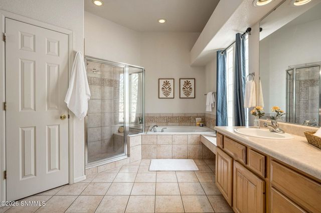 2024 Cotton Avenue, Las Cruces, NM 88001