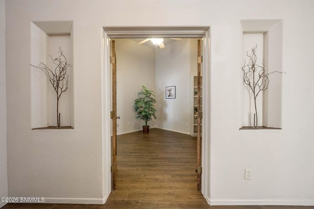2024 Cotton Avenue, Las Cruces, NM 88001