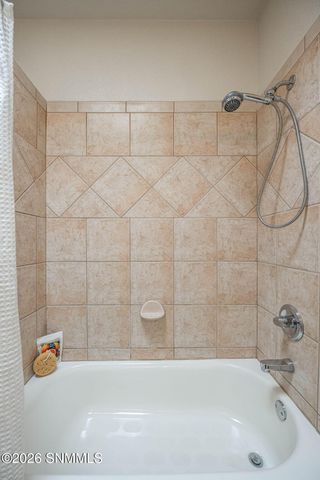 2024 Cotton Avenue, Las Cruces, NM 88001