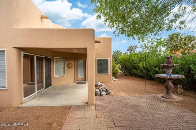 2024 Cotton Avenue, Las Cruces, NM 88001