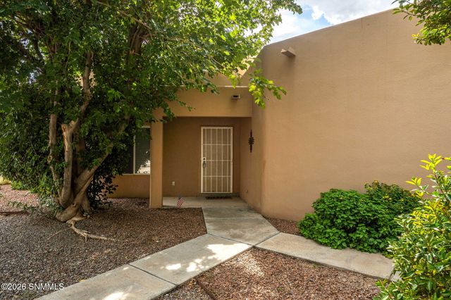 2024 Cotton Avenue, Las Cruces, NM 88001