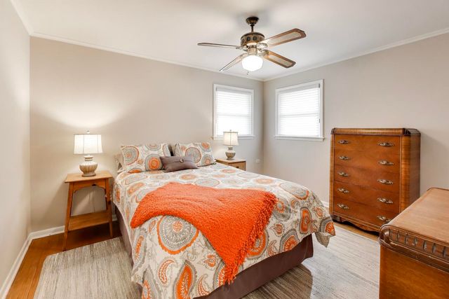 239 N Lind Avenue, Hillside, IL 60162