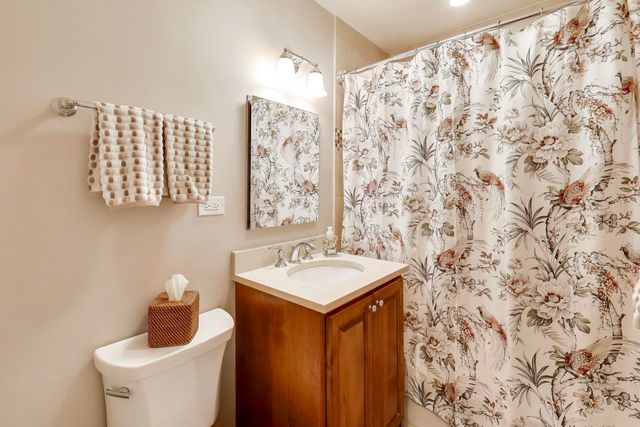 239 N Lind Avenue, Hillside, IL 60162