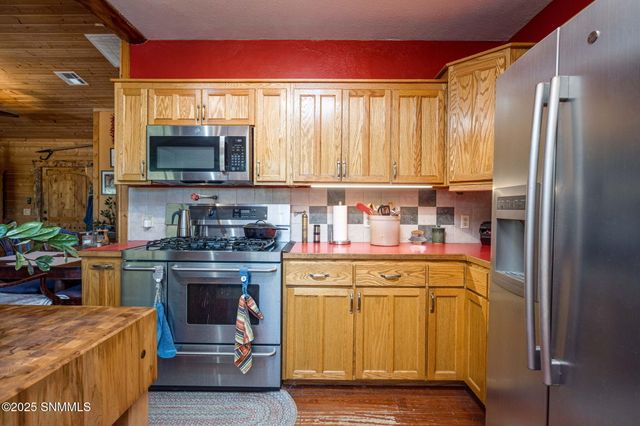 5 Tulpia Trail, Hillsboro, NM 88042