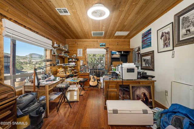 5 Tulpia Trail, Hillsboro, NM 88042