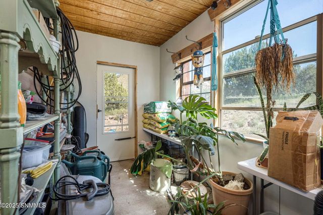 5 Tulpia Trail, Hillsboro, NM 88042