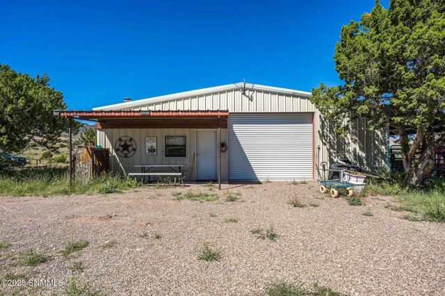 5 Tulpia Trail, Hillsboro, NM 88042