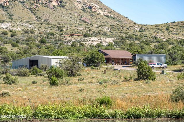 5 Tulpia Trail, Hillsboro, NM 88042