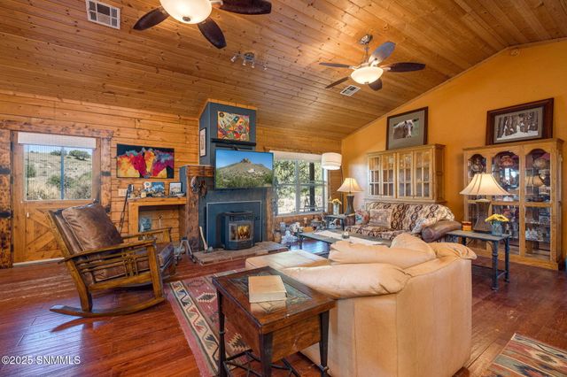 5 Tulpia Trail, Hillsboro, NM 88042