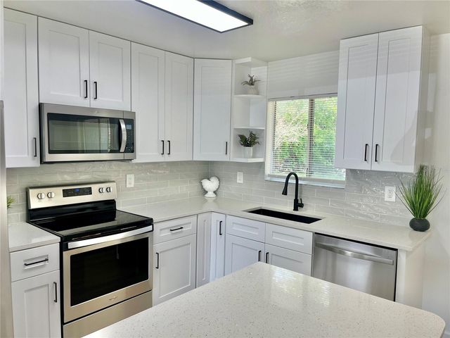 4705 ROBIN DRIVE, St Cloud, FL 34772