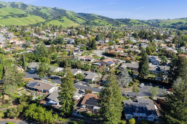 8763 Mccarty Ranch Drive, San Jose, CA 95135