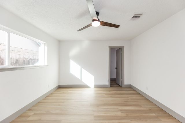 5719 Flax Bourton Street, Humble, TX 77346