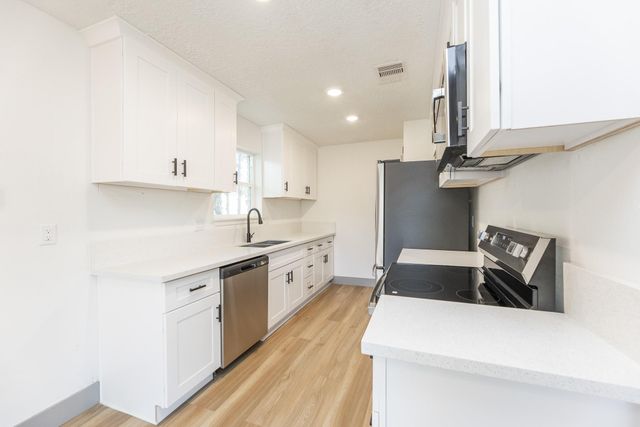 5719 Flax Bourton Street, Humble, TX 77346