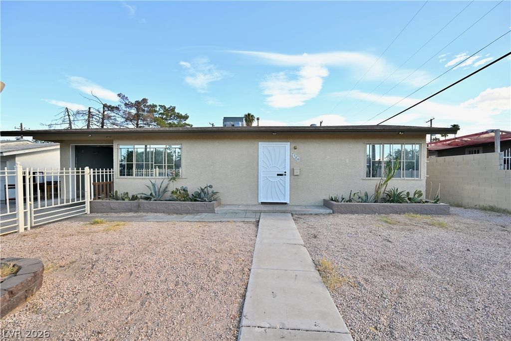 2300 Isabelle Avenue, Las Vegas, NV 89101 — photo 3