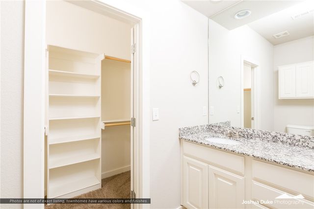 1775 N Izard Lane, Fayetteville, AR 72704