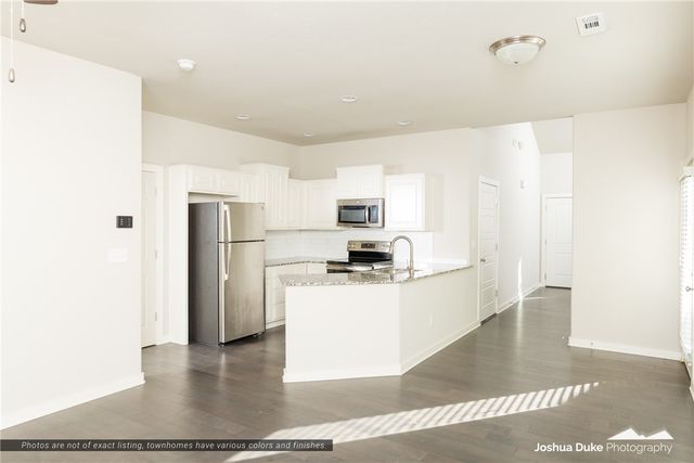 1775 N Izard Lane, Fayetteville, AR 72704