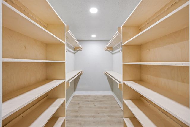 10928 L And M Road, Montgomery, TX 77316