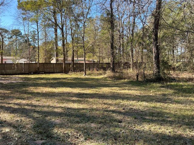 10928 L And M Road, Montgomery, TX 77316