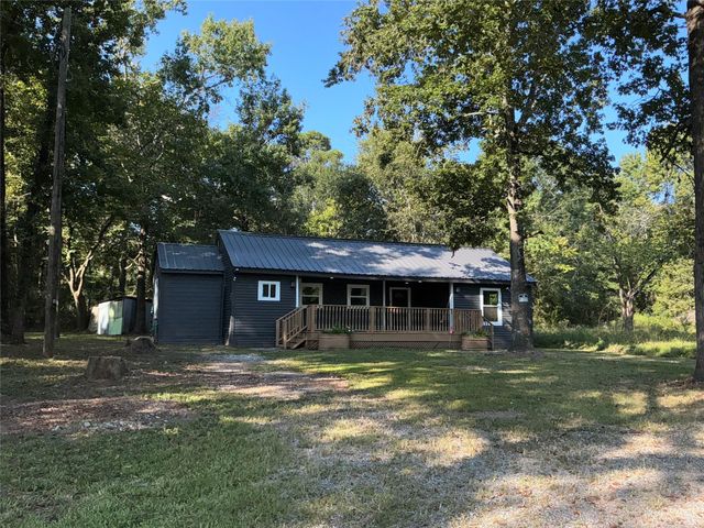 10928 L And M Road, Montgomery, TX 77316