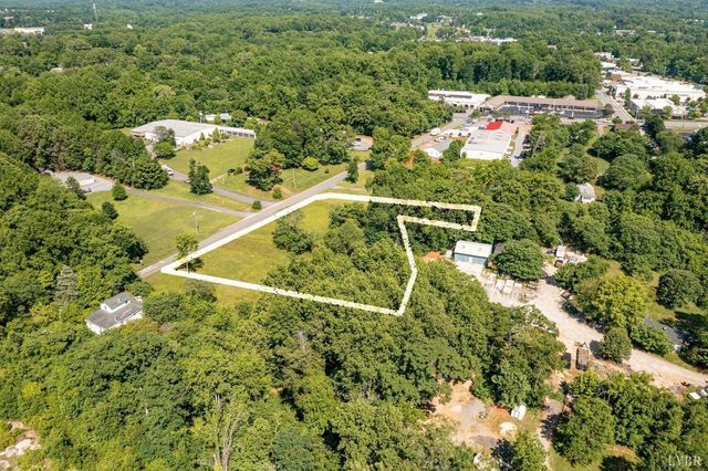 115 Chapel Lane, Lynchburg, VA 24501