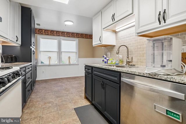 12589 PLYMOUTH CT, Woodbridge, VA 22192