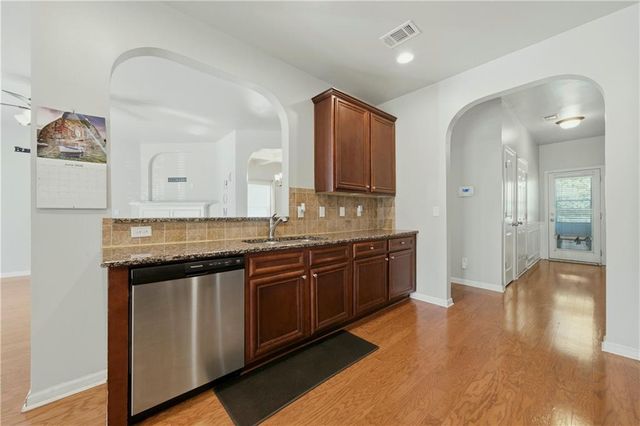 9 Matador Way, Newnan, GA 30263