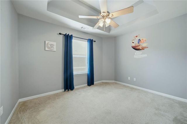 9 Matador Way, Newnan, GA 30263