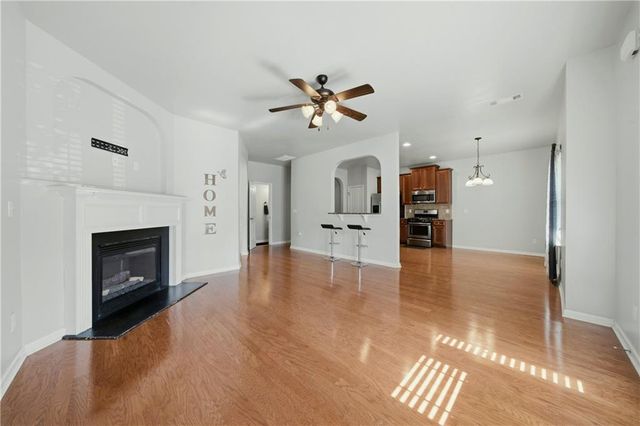 9 Matador Way, Newnan, GA 30263