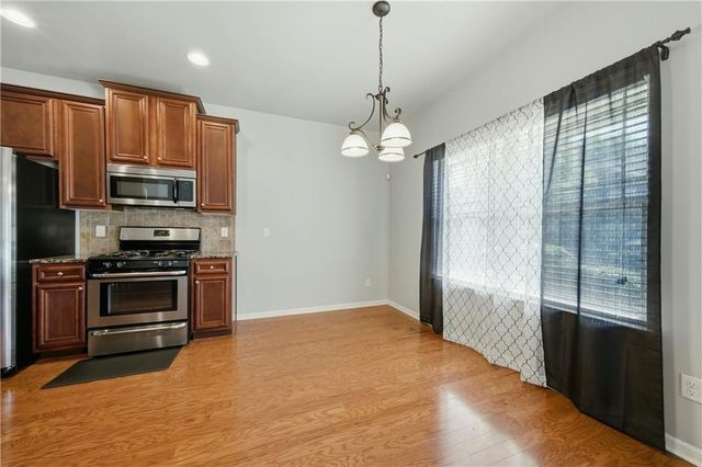 9 Matador Way, Newnan, GA 30263