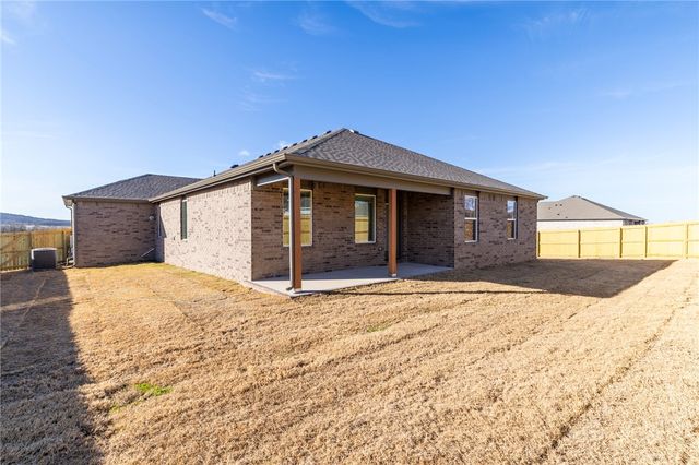 581 Crystal Drive, Prairie Grove, AR 72753
