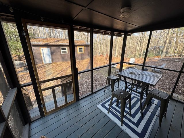 1704 Newport Drive, Ellijay, GA 30540