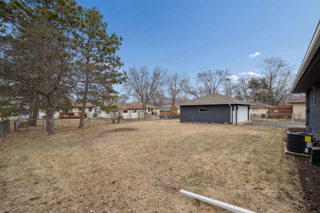 3500 72nd Avenue N, Brooklyn Center, MN 55429
