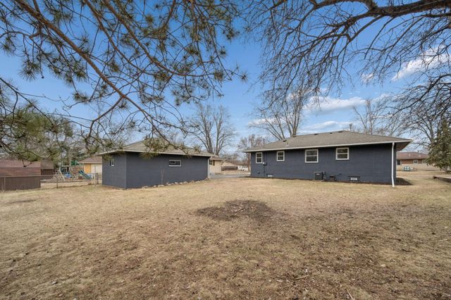 3500 72nd Avenue N, Brooklyn Center, MN 55429