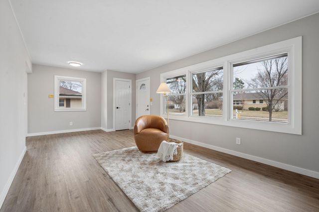 3500 72nd Avenue N, Brooklyn Center, MN 55429