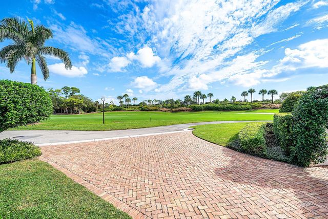 4026 Shelldrake Lane, Boynton Beach, FL 33436