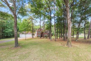 6702 W Bluff Drive, Magnolia, TX 77354
