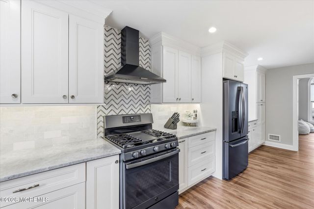 241 Oak Forest Drive, Brick, NJ 08724