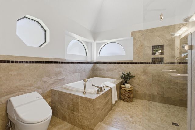 2 Meandering WAY, Round Rock, TX 78664