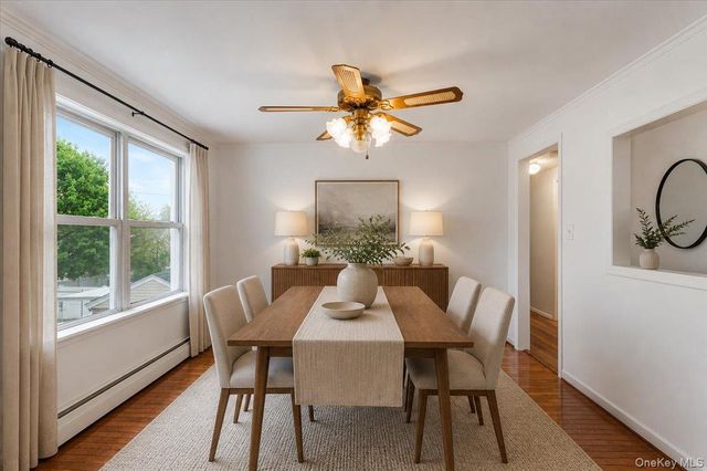 38 7th Street, Garden City Park, NY 11040