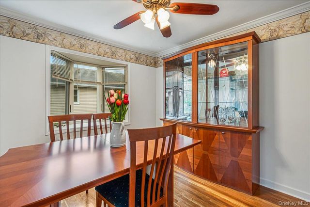 38 7th Street, Garden City Park, NY 11040