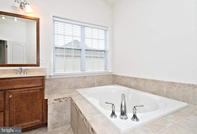 2804 HOFFS WAY, Warrington, PA 18976