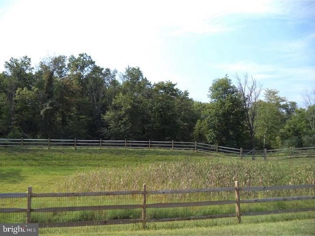 2804 HOFFS WAY, Warrington, PA 18976